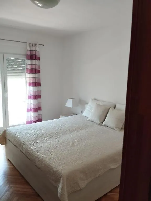 아파트 Apartmani Tina 파그